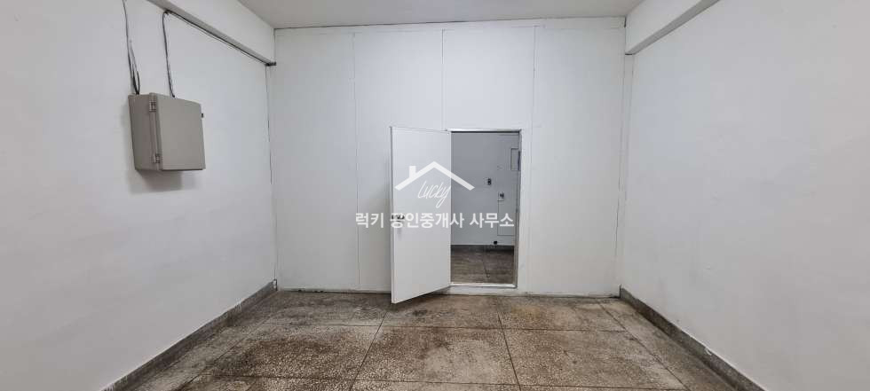 경기 의정부시 가능동 서초교인근 무권리1층 내부수도 다용도활용 월세 매물번호 11072 사진 1