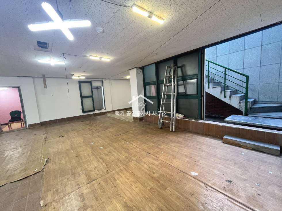 경기 의정부시 의정부동 사진O 엘베 연결된 지하 상하차편리 공실 즉시입주 창고,공장 등 추천 월세 매물번호 10861 사진 2