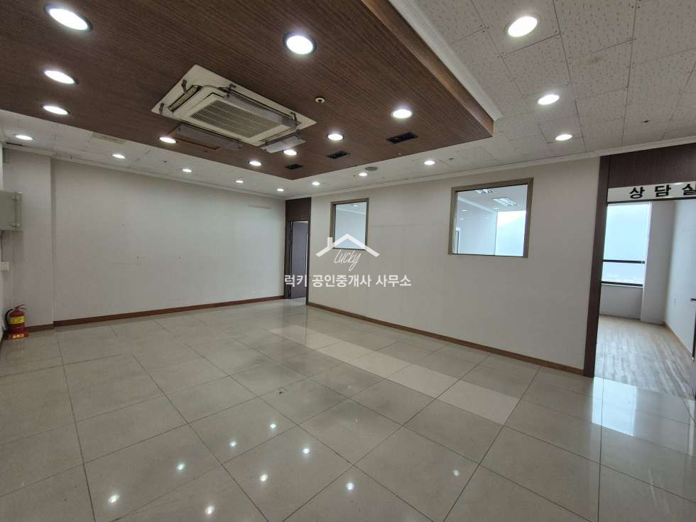 경기 의정부시 녹양동 녹양역 역세권 사무실 에어컨있음 방2 즉시입주 월세 매물번호 11176 사진 2