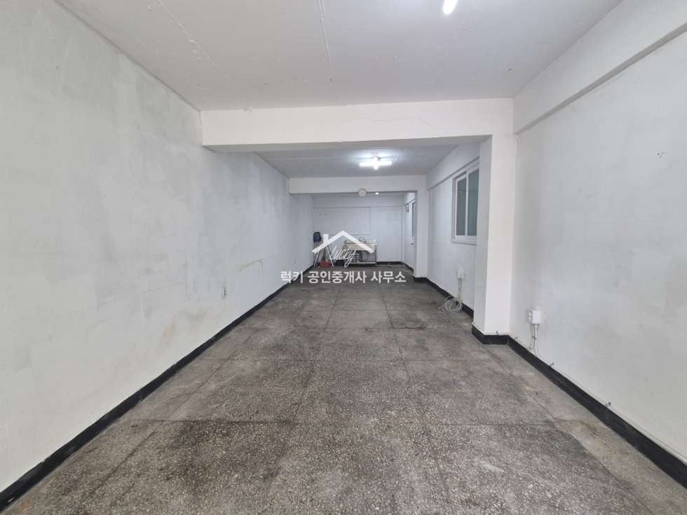 경기 의정부시 의정부동 상우고인근 1층상가 무권리 업종무관 빠른입주 월세 매물번호 11007 사진 1