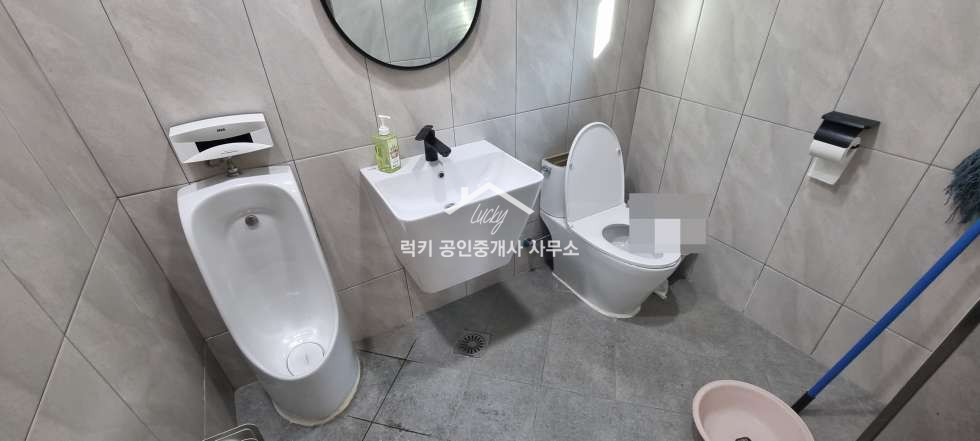 경기 의정부시 의정부동 신축 무권리 상가 / 대로변에 위치 / 시세대비 월세저렴 월세 매물번호 10288 사진 5